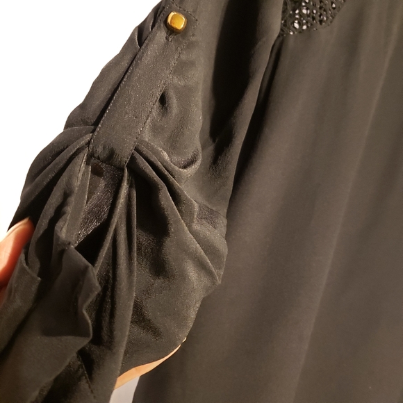 Daniel Rainn 100% Silk Blouse with Lace Detailing - Picture 2 of 5